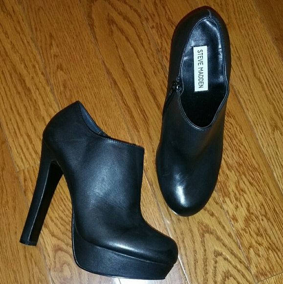 Steve Madden Shoes - STEVE MADDEN Belbotm Platform SHOES Size 8.5